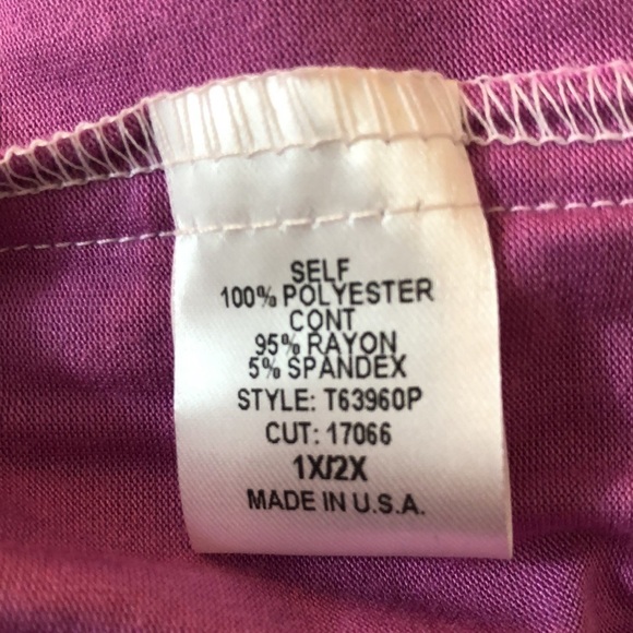 Oddy Floral Swiss Dot Top Size 1X/2X - Picture 8 of 8